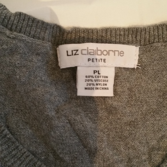 Liz Claiborne Women's sweater‎ V Neck Henley - Picture 4 of 7